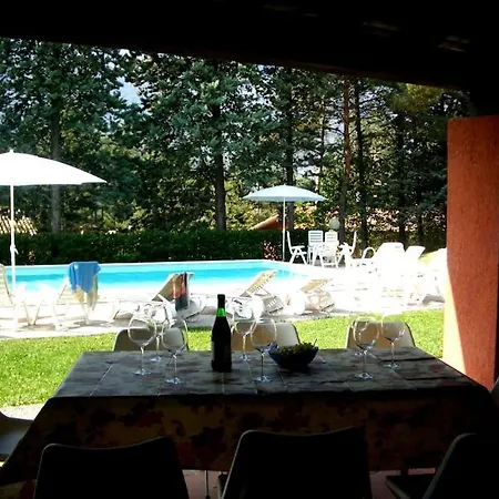 — Pool — Idro * Vesta