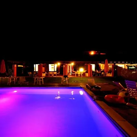Holiday home — Pool — Idro *
